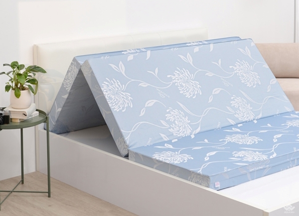 Đệm Sông Hồng dày 7cm giá bao nhiêu?